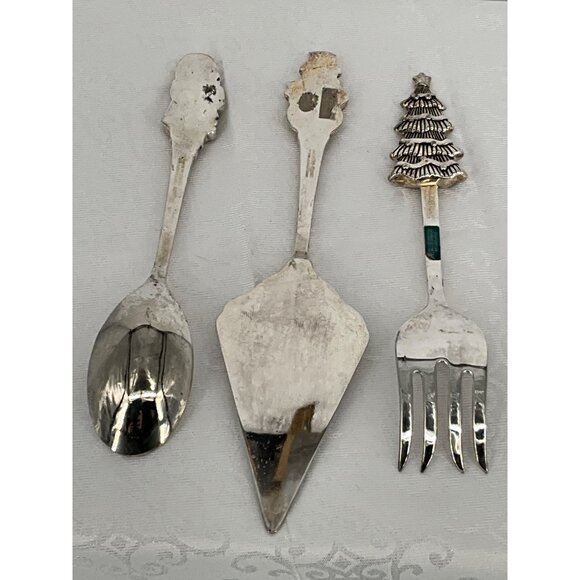 Holiday-Themed Serving Set With Santa Snowman & Tree Handles By International Si - Picture 8 of 8